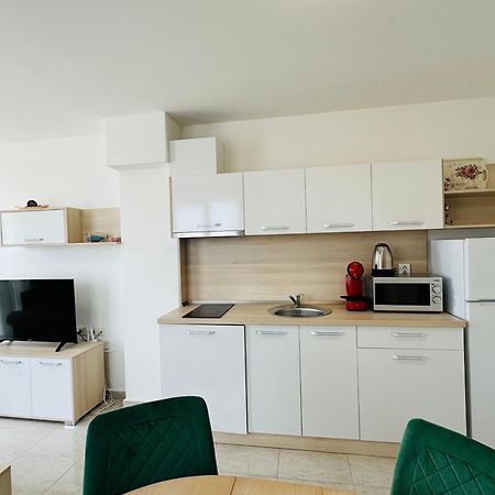 Horizon 10 'В' Apartment 圣弗拉斯 外观 照片