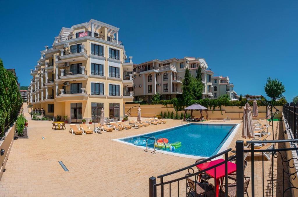 Horizon 10 'В' Apartment 圣弗拉斯 外观 照片